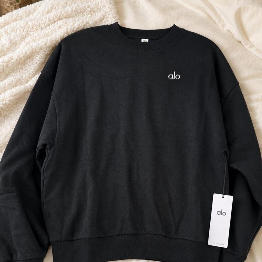 Alo Accolade Crewneck Sweatshirt – Black